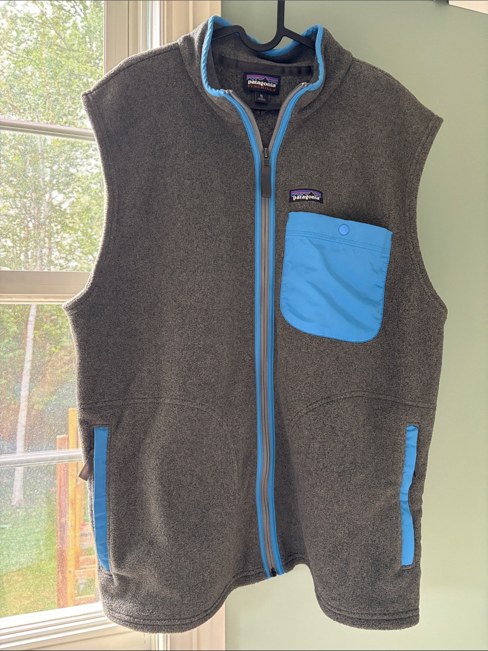 Patagonia Synchilla Charcoal Fleece Vest with Light Blue Accents